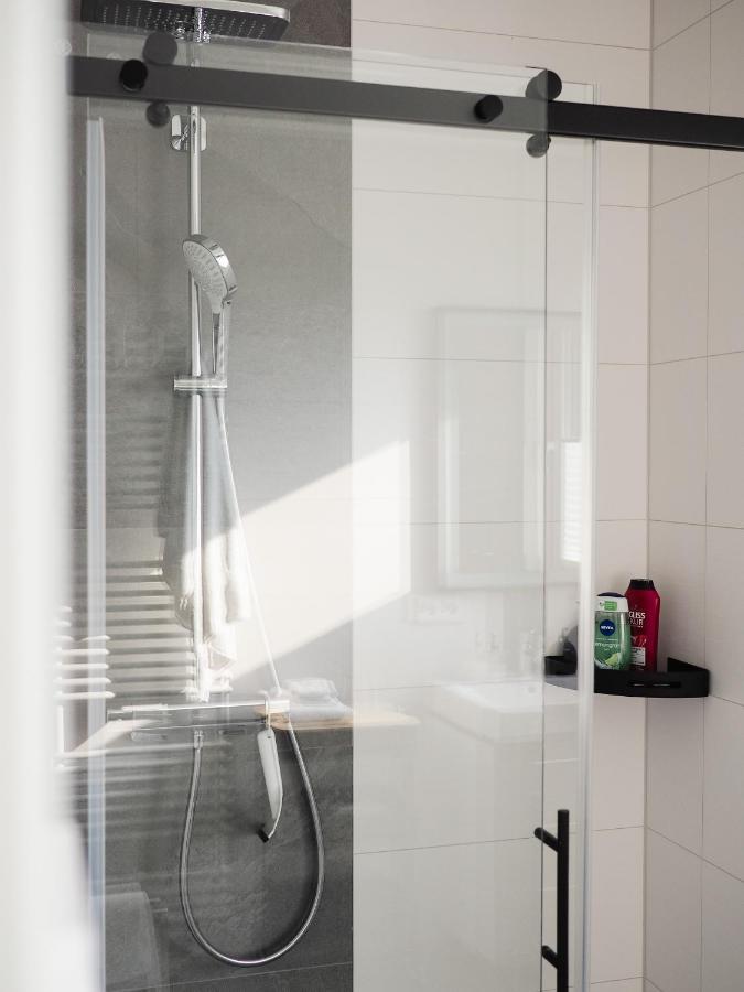 Moderne Ferienwohnung Mit Seeblick & Terrasse 96Qm Grossräschen Exterior foto